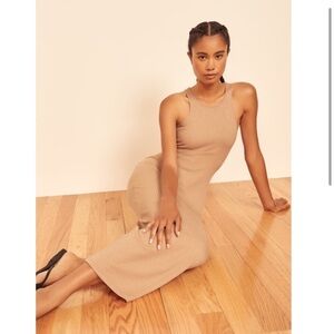 Reformation Maje Ribbed Midi Dress in Buff Size Medium